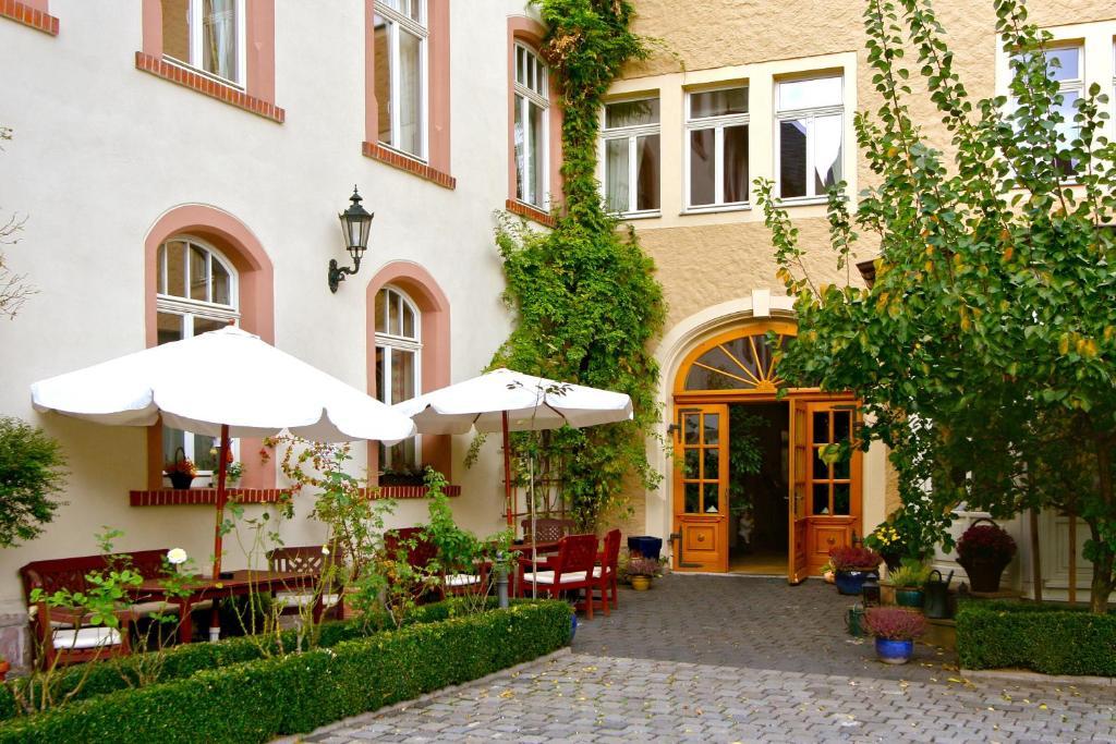 Hotel Graf von Mansfeld Lutherstadt Eisleben Eksteriør billede