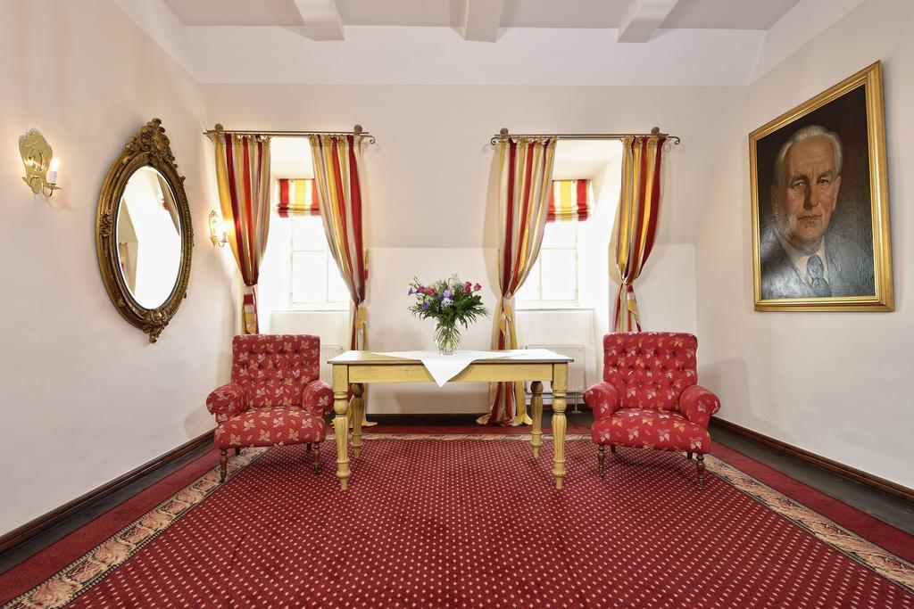 Hotel Graf von Mansfeld Lutherstadt Eisleben Eksteriør billede