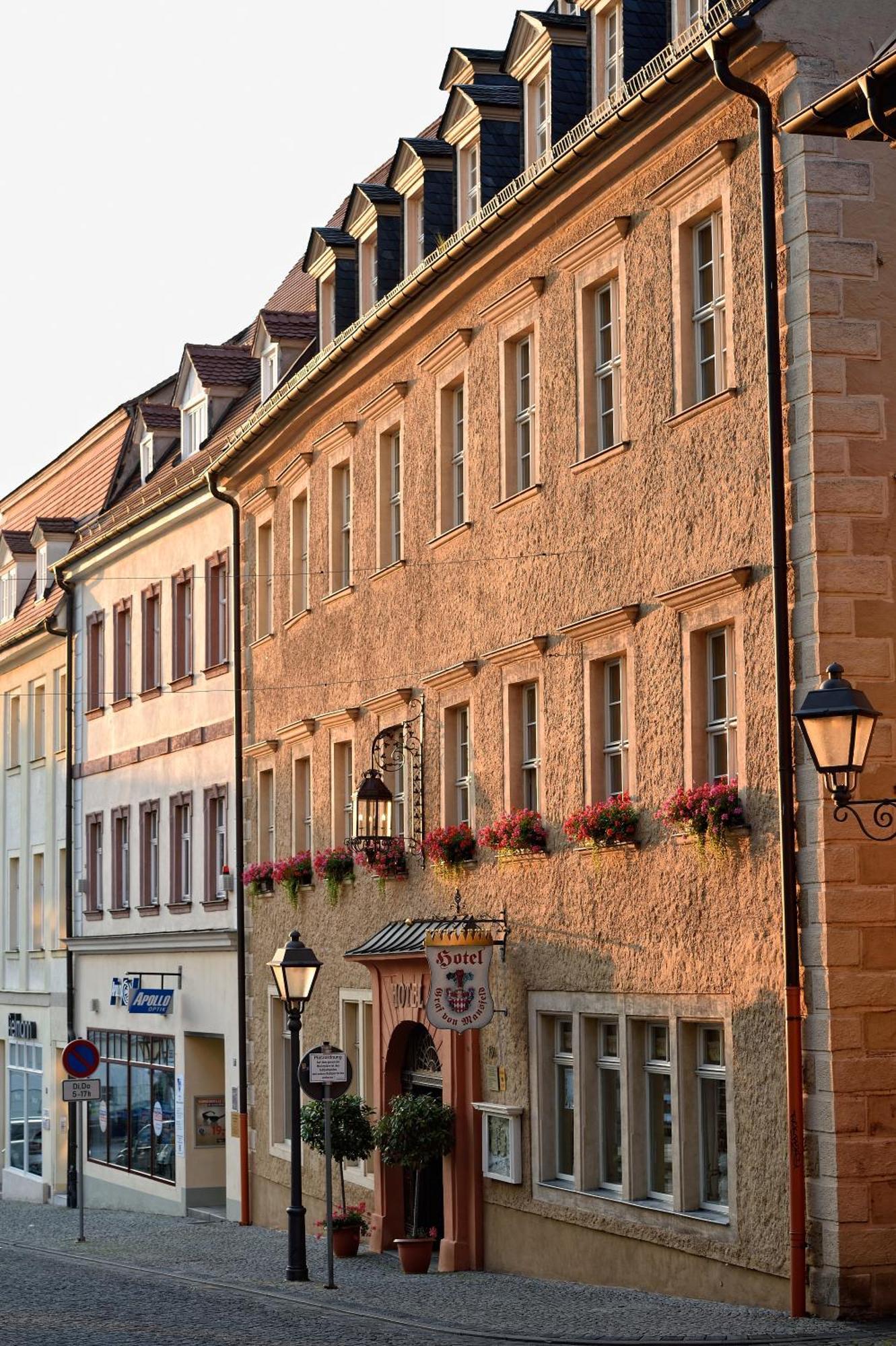 Hotel Graf von Mansfeld Lutherstadt Eisleben Eksteriør billede