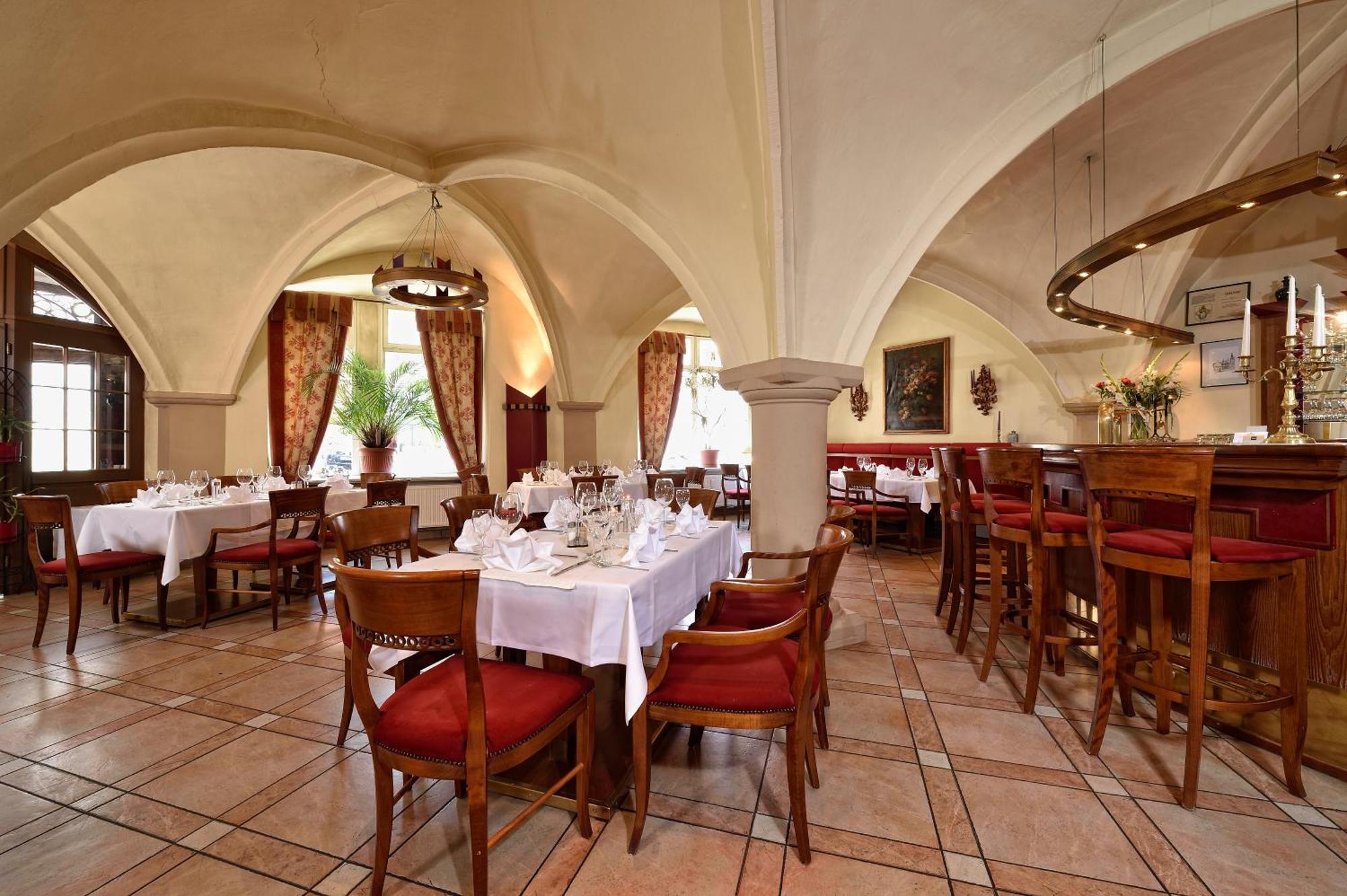 Hotel Graf von Mansfeld Lutherstadt Eisleben Eksteriør billede