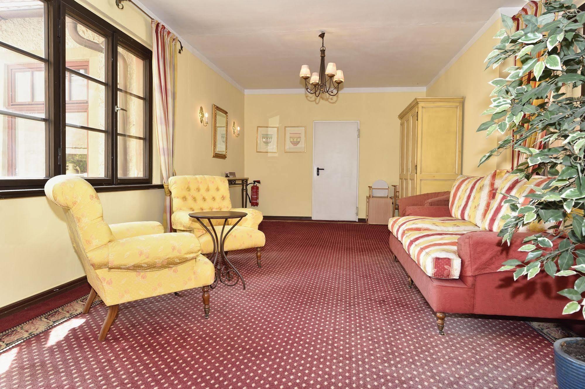 Hotel Graf von Mansfeld Lutherstadt Eisleben Eksteriør billede