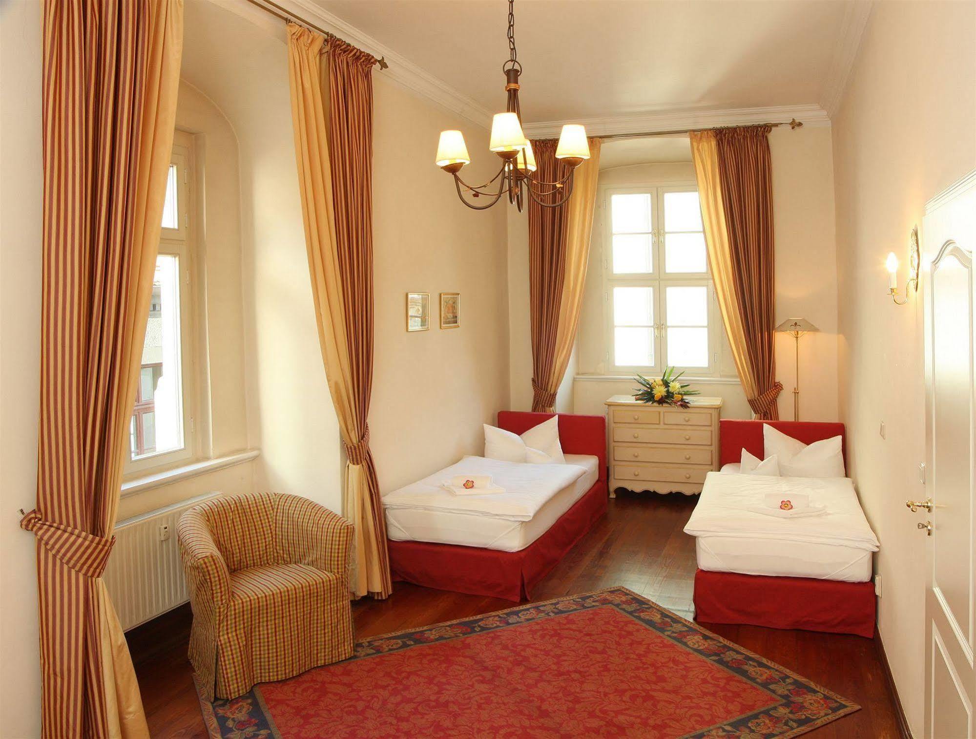 Hotel Graf von Mansfeld Lutherstadt Eisleben Eksteriør billede